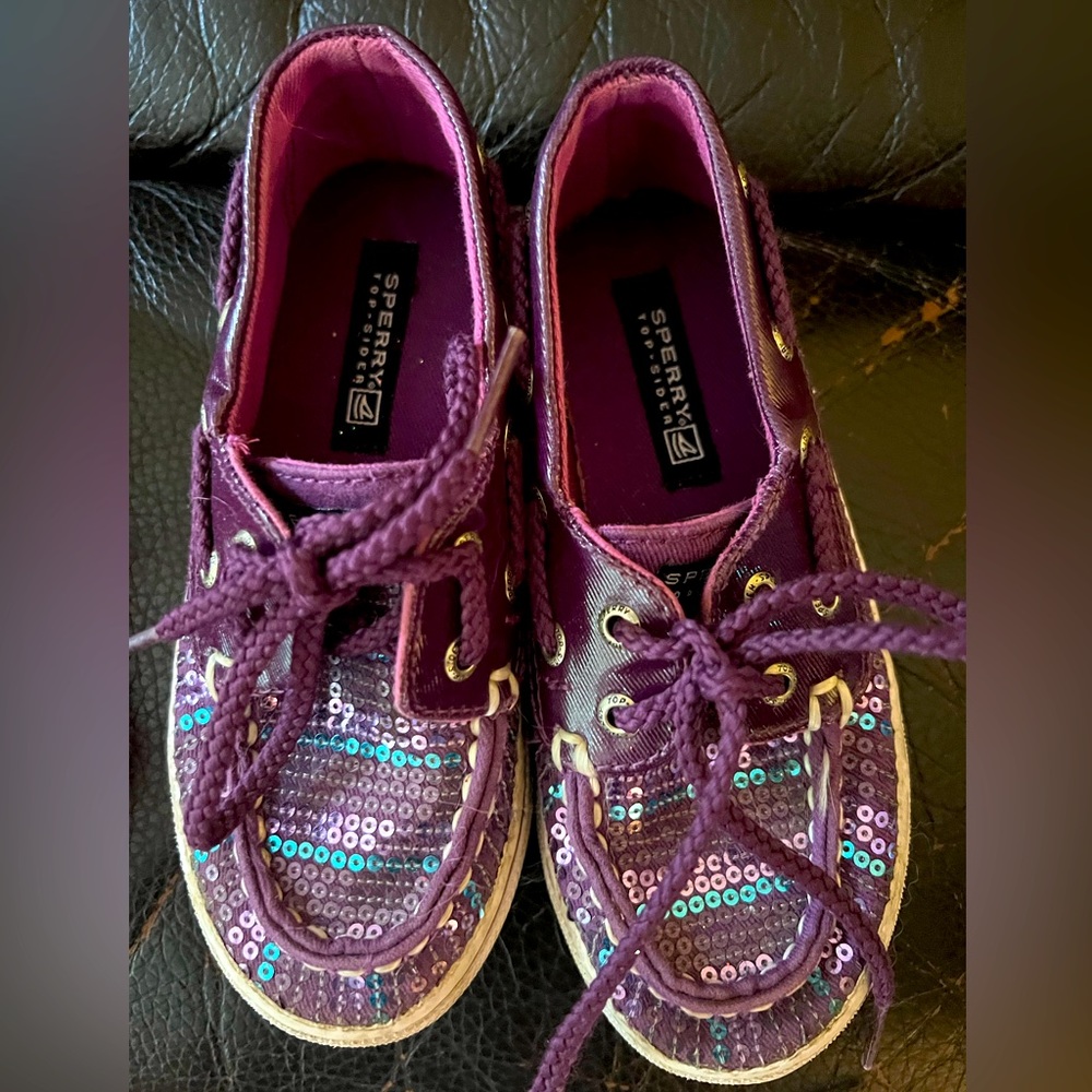 Sperry kids 10, like new. Hardly worn. Super adorable!